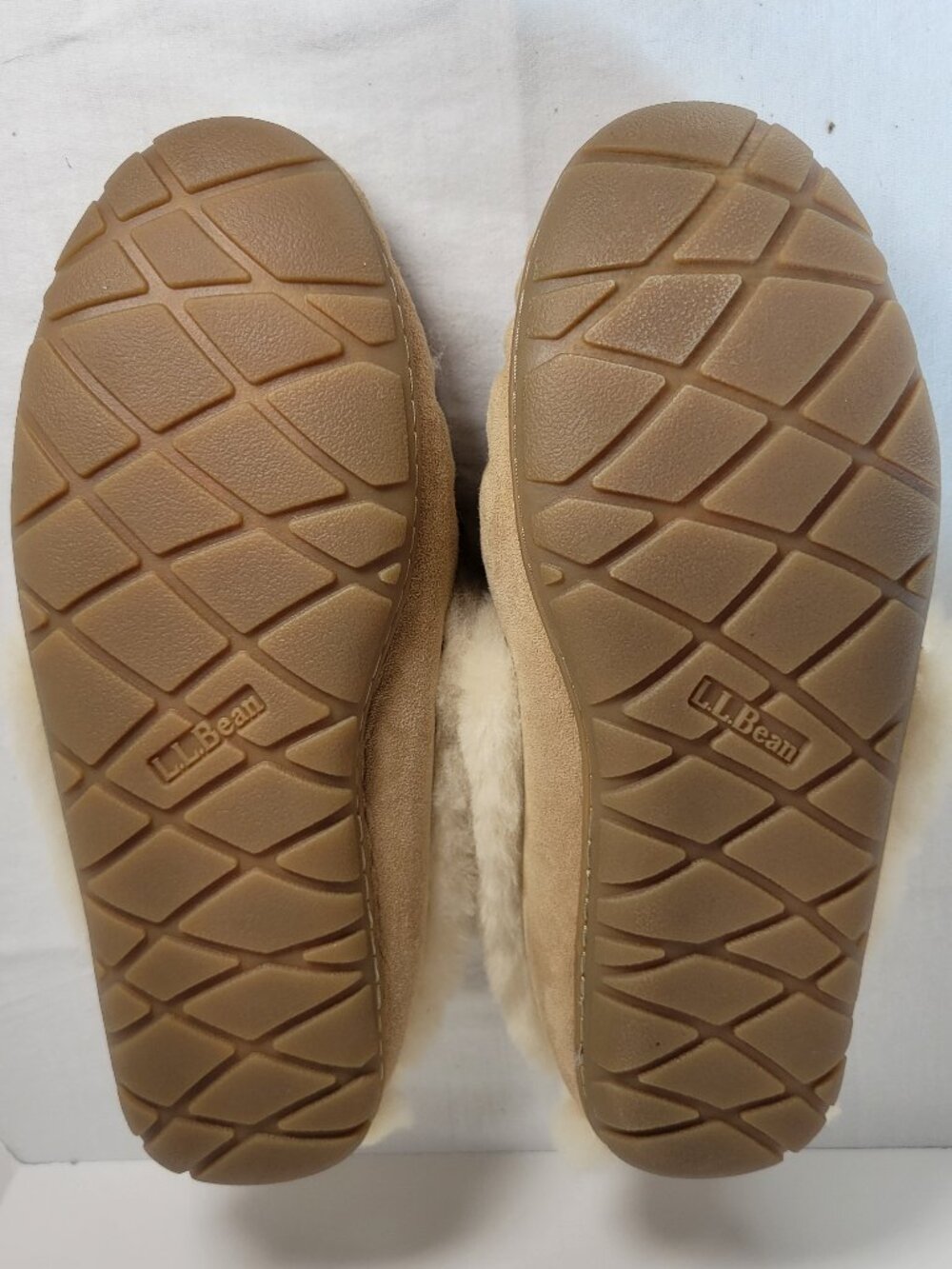 L.L.Bean Wicked Good Shearling Moccasin Slippers Natural Women's 11 - Picture 13 of 13